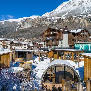 Nira Mountain Futura Hotel apartamentowy Pradelle